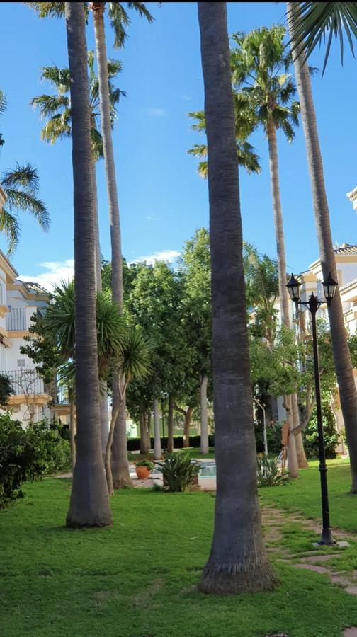Lovely Apartment In Denia; El Patio Bagian luar foto